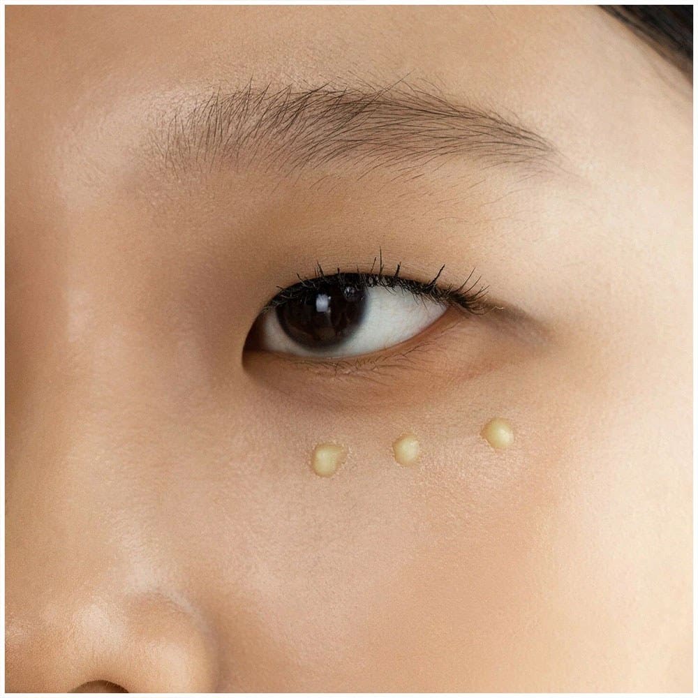 سرم دور چشم ضدچروک ، ضد تیرگی رتینال و جنسینگ 30 میل بیوتی اف جوسان Beauty of Joseon 2 سرم دور چشم ضدچروک ، ضد تیرگی رتینال و جنسینگ 30 میل بیوتی اف جوسان Beauty of Joseon - Image 2