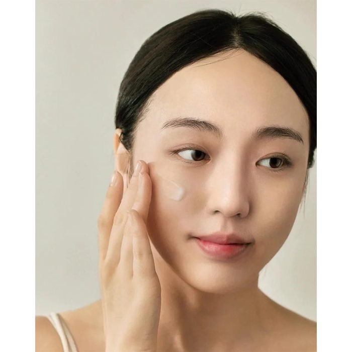 سرم ویتامین سی بیوتی آف جوسان حاوی سنتلا و ویتامین سی Centella + Vita C 30ml 7 سرم ویتامین سی بیوتی آف جوسان حاوی سنتلا و ویتامین سی Centella + Vita C 30ml - Image 7