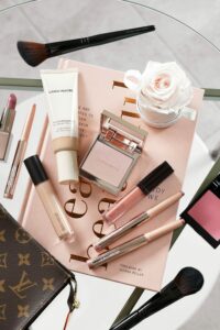 لورا مرسیه - Laura Mercier