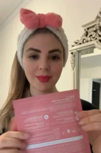 دنیز معرفی می‌کند: ماسک کلاژن بایودنس، راز زیبایی پوست! دنیز از تجربه‌اش می‌گوید: ماسکی که پوست را متحول می‌کند! با پیشنهاد دنیز، پوستی شفاف و شاداب داشته باشید! بهترین ضدآفتاب پیشنهادی دنیز—بدون سنگینی، بدون چربی!