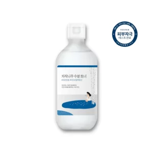 birch moisturizing toner round lab 2 900x