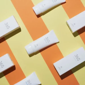 round lab 019777uw 3@2x